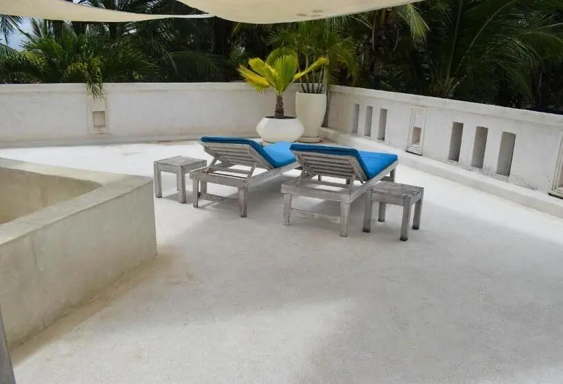 سوییت اجرایی, The Villa Luxury Suites