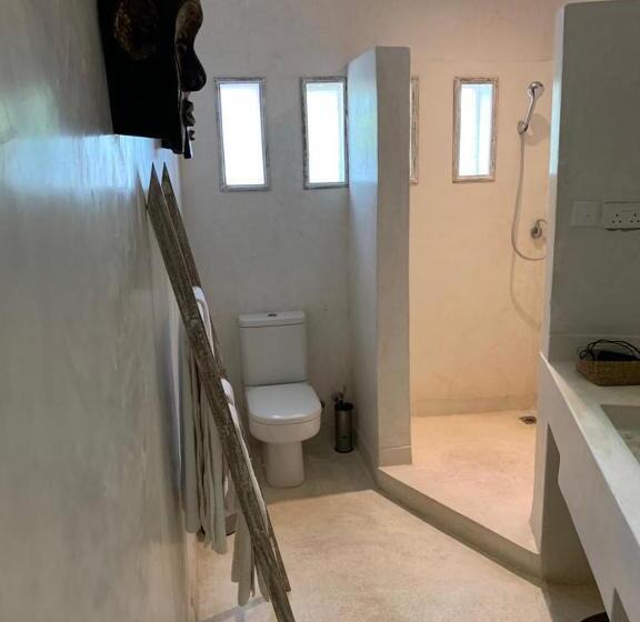 سوییت خانوادگی, The Villa Luxury Suites