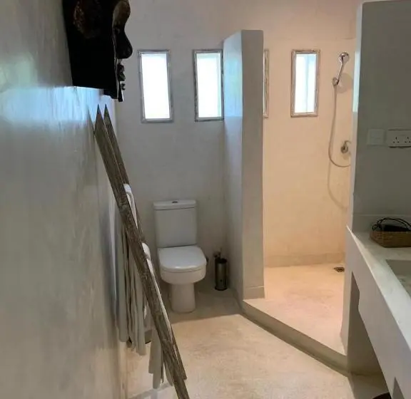 سوییت خانوادگی, The Villa Luxury Suites