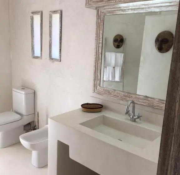 سوییت خانوادگی, The Villa Luxury Suites