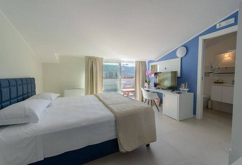 Номер Deluxe Вид на Море, B&b Vistamare Suite