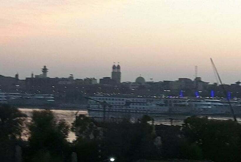 خانه 2 خوابه, Lotus Lis House