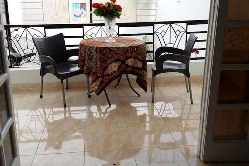 استودیوی لوکس, Lotus Lis House