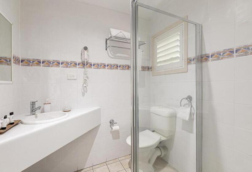 클래식 스튜디오, Sunlit Waters Studio Apartments