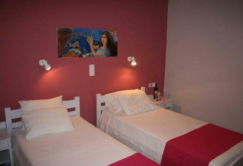 스탠다드 룸, Nereides