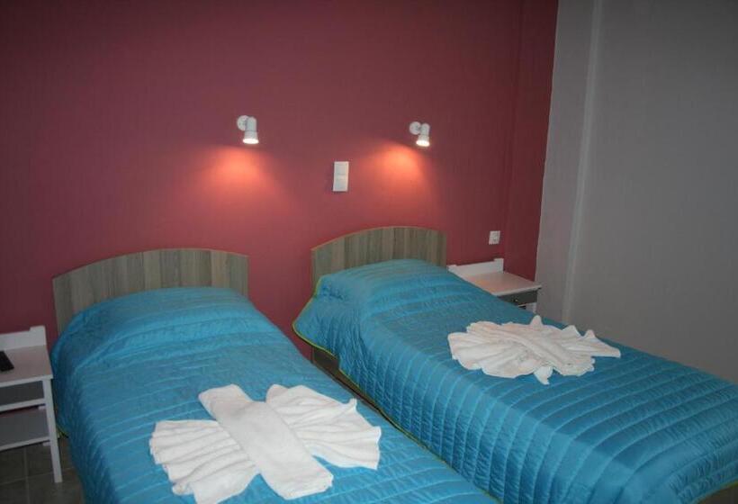 패밀리 스튜디오, Nereides