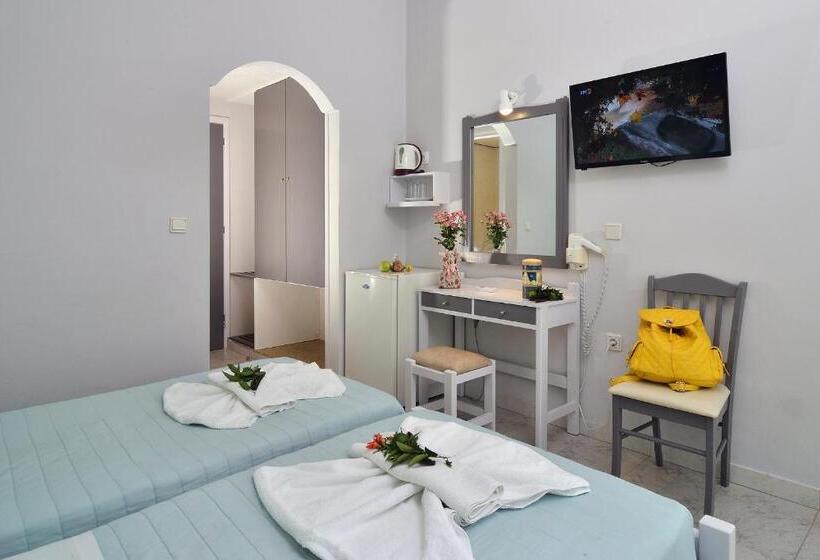 스탠다드 룸 풀장 전망, Nereides