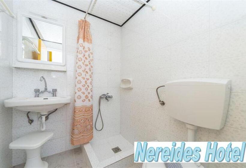 스탠다드 룸, Nereides
