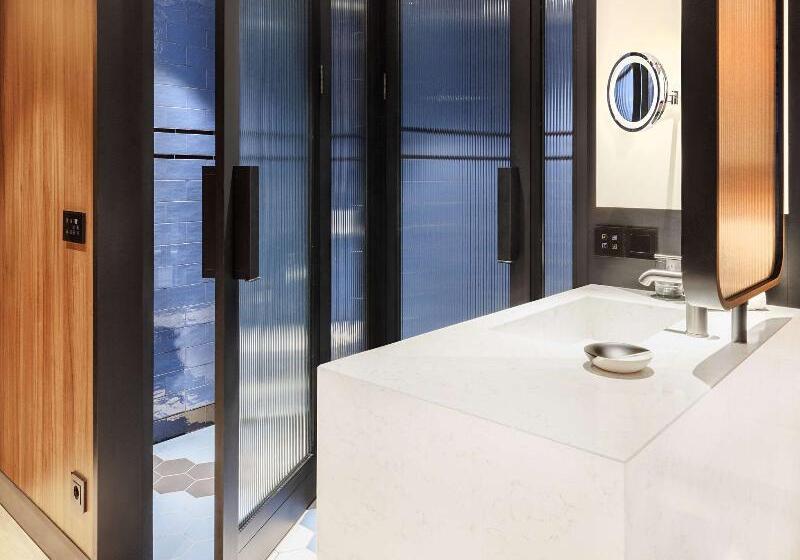 Standard Szoba Megosztott Fürdővel, Pension Roku