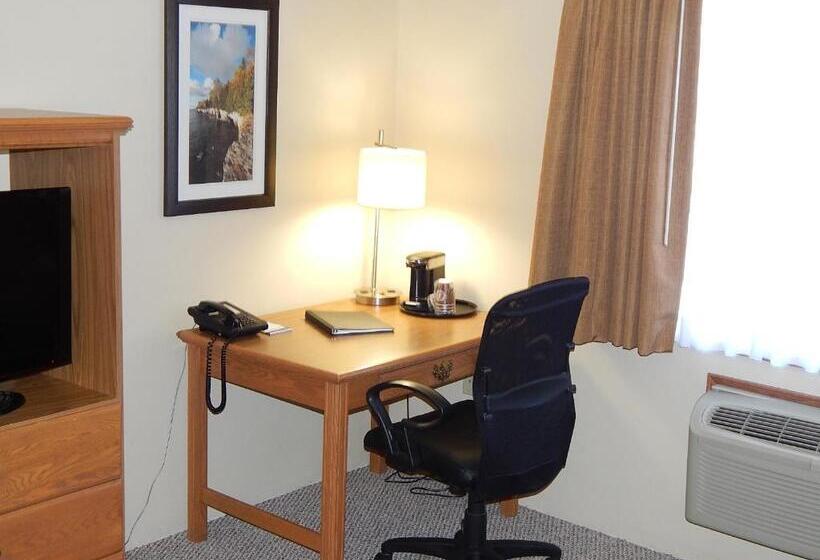 Стандартный Номер Кровать Кинг, Americinn By Wyndham Sturgeon Bay