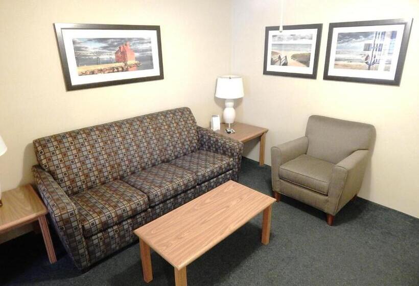 Люкс Повышенной Комфортности, Americinn By Wyndham Sturgeon Bay