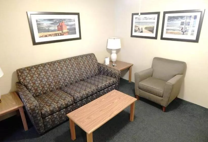 سوییت لوکس, Americinn By Wyndham Sturgeon Bay