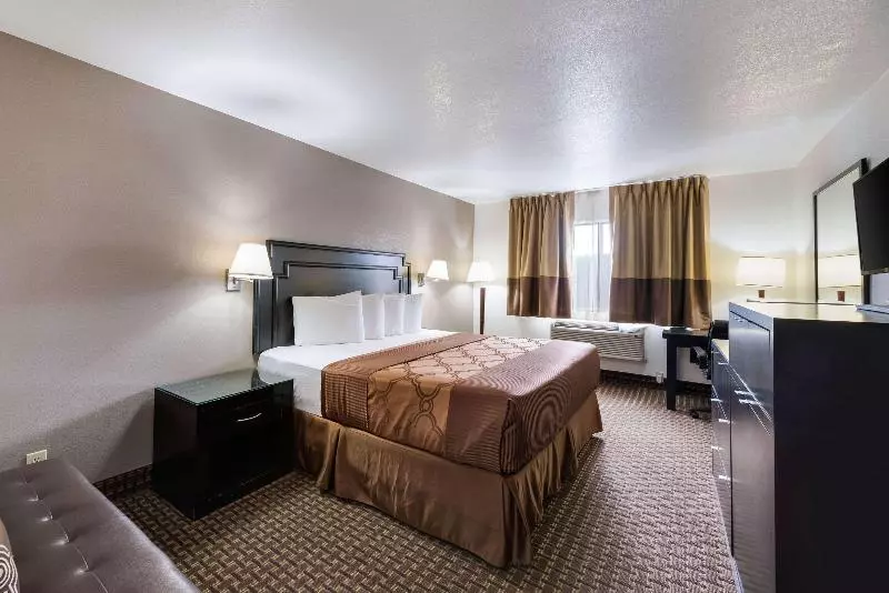 キングサイズベッドのスタンダードルーム, Econo Lodge Inn & Suites Williams   Grand Canyon Area