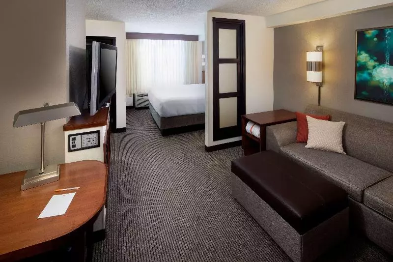 キングサイズベッドのスタンダードルーム, Hyatt Place Topeka