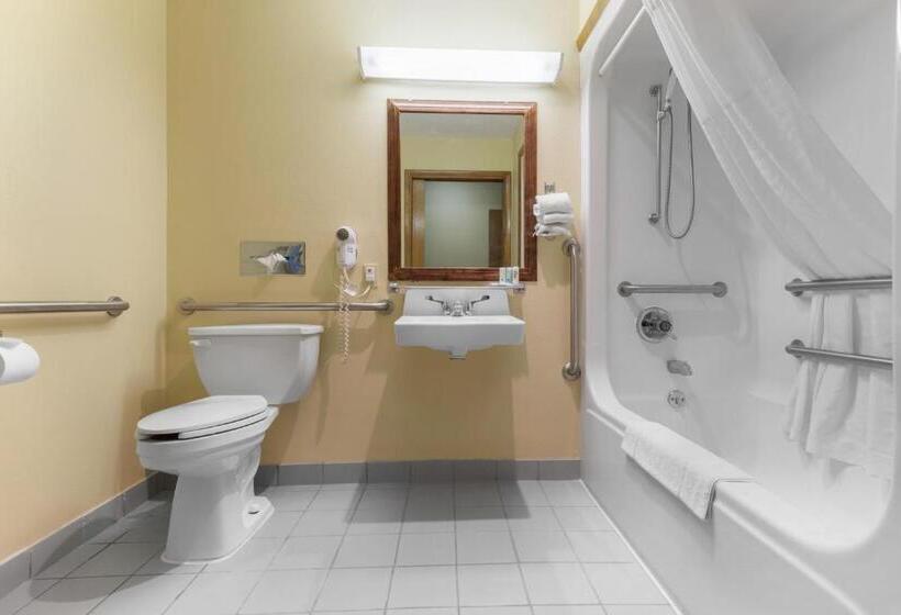 غرفة قياسية لذوى الاحتياجات الخاصة, Quality Inn Washington Court House