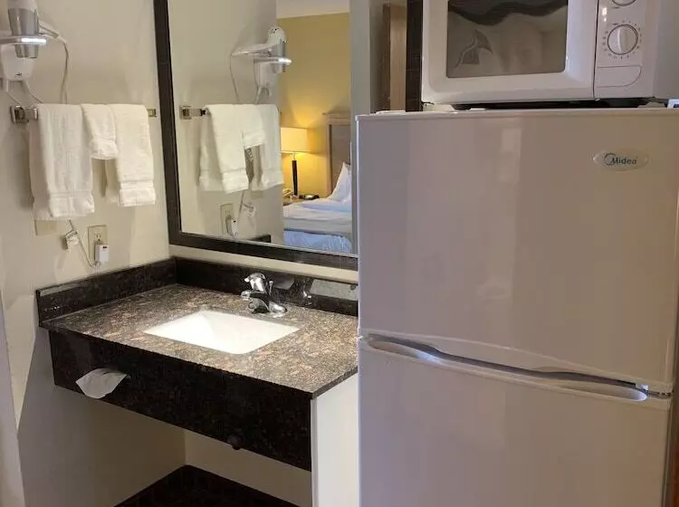 デラックススイート, Americinn By Wyndham Aberdeen  Event Center