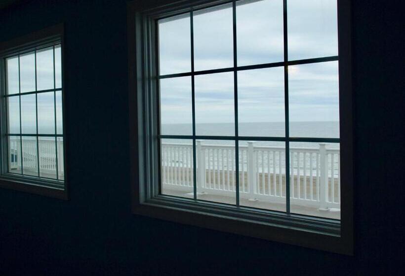 غرفة قياسية مزوَّدة بتراس, Atlantic View