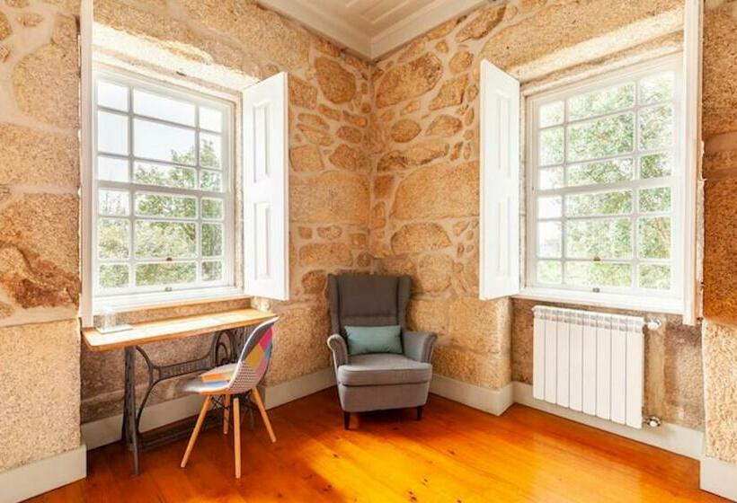 غرفة قياسية, Casa Do Cabeço