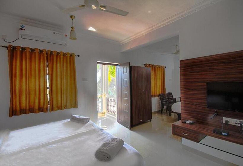 غرفة قياسية ثلاثية, Iora Baga Beach