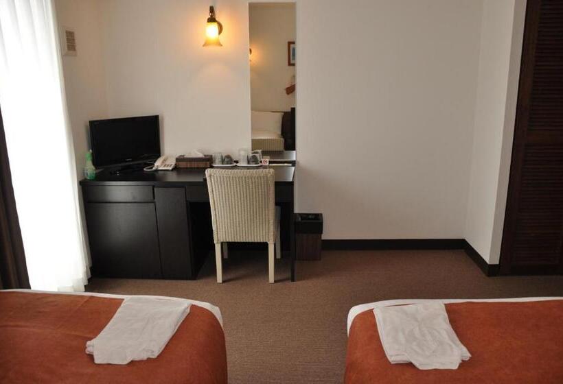 Номер Стандарт, Noah