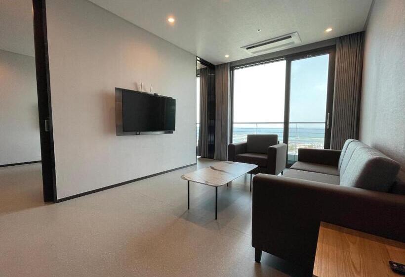 جناح, Sl Hotel Gangneung