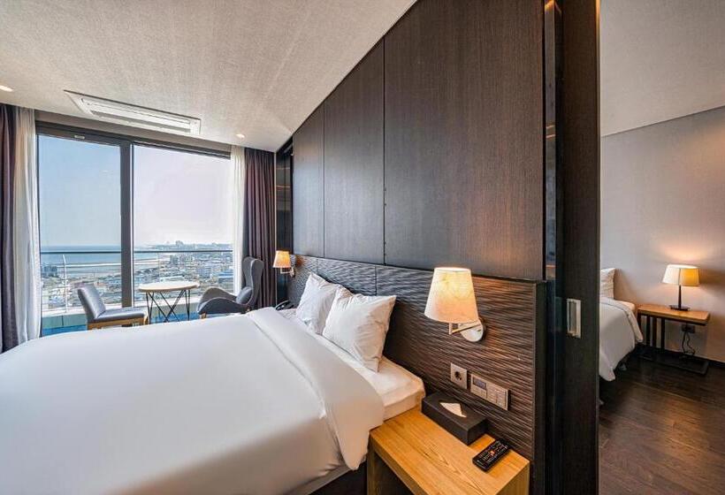 جناح عائلي, Sl Hotel Gangneung