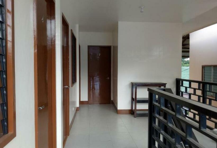 Standard Kolmen Hengen Huone, Jvhaven Pension