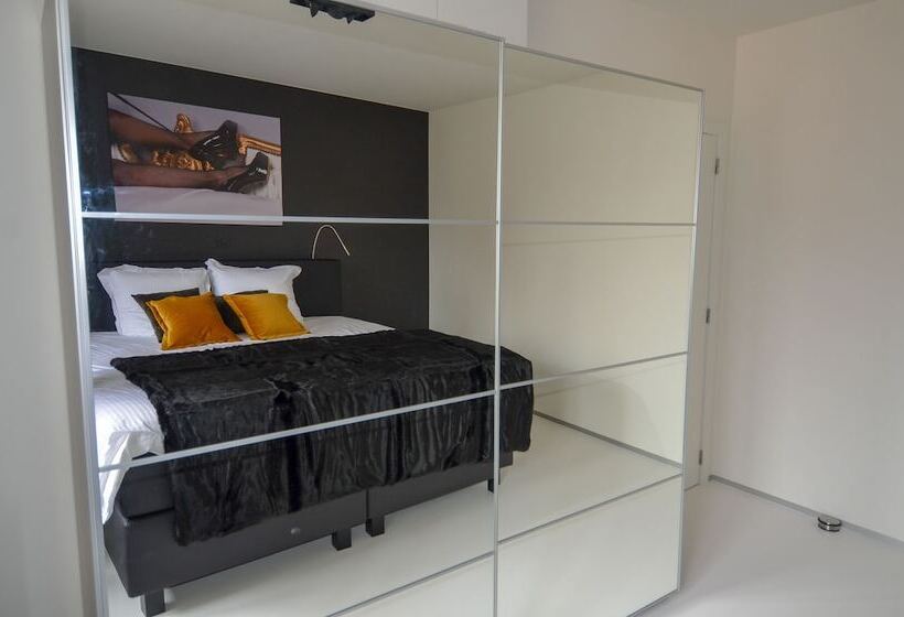 Пентхаус, Lord Of Ghent