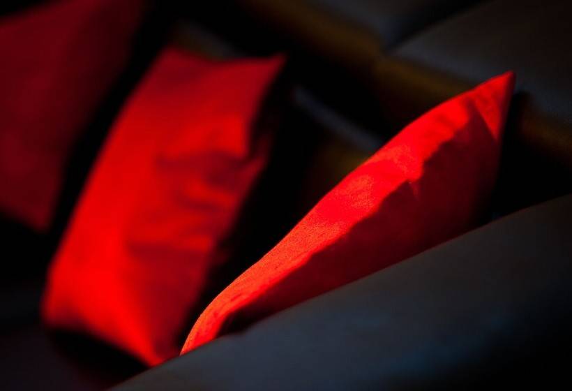 Пентхаус, Lord Of Ghent