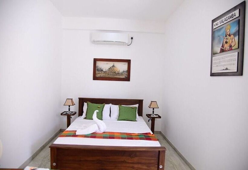 Стандартный Номер Нижний Этаж, Kingcity Resort