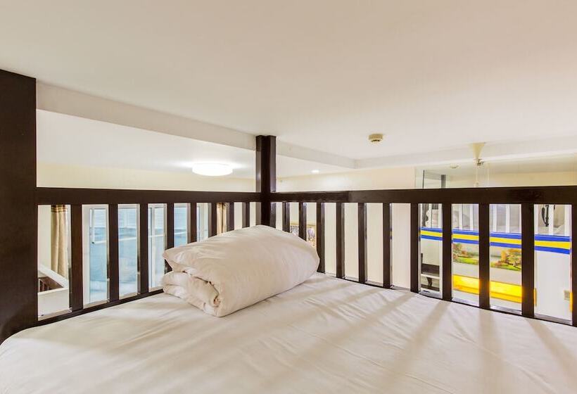 Quarto Estandar, New Space New