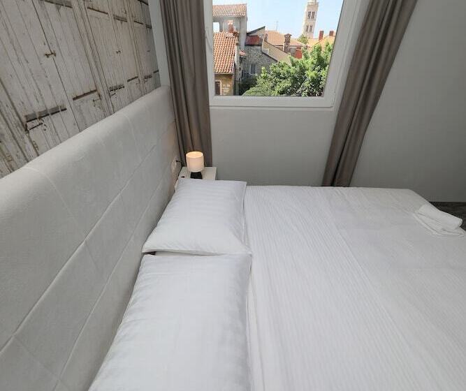 اتاق استاندارد, Downtown Boutique Hostel