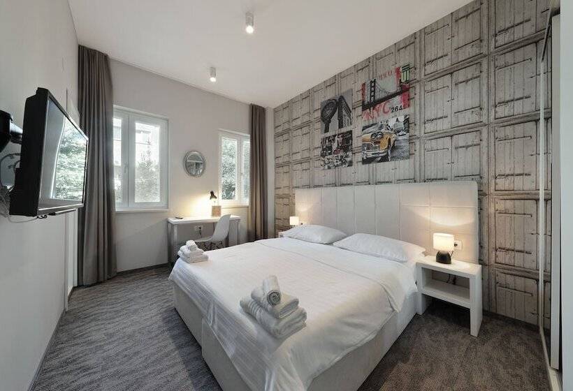 اتاق سوپریور, Downtown Boutique Hostel