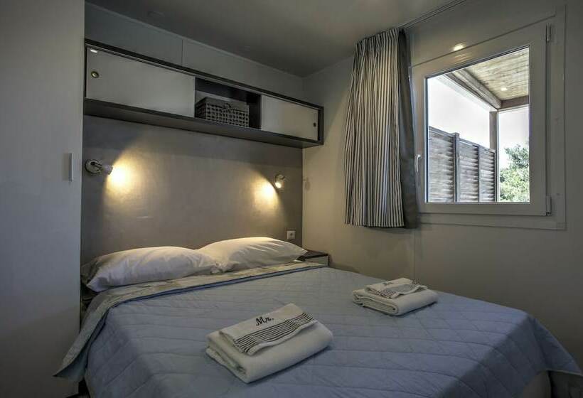 منزل غرفتين نوم, Camp Rehut   Campsite