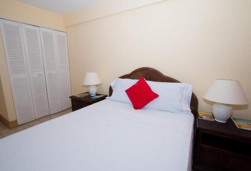 اتاق استاندارد با بالکن, Kings Landing