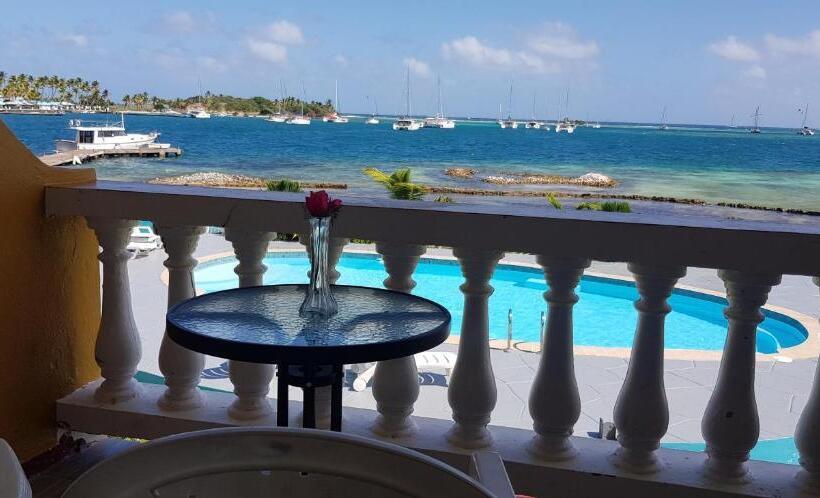 اتاق استاندارد یک نفره با چشمانداز دریا, Kings Landing