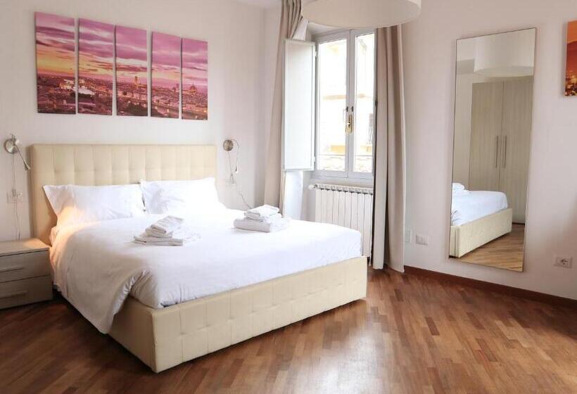 Quarto standart com varanda, Le Tre Lune Suites