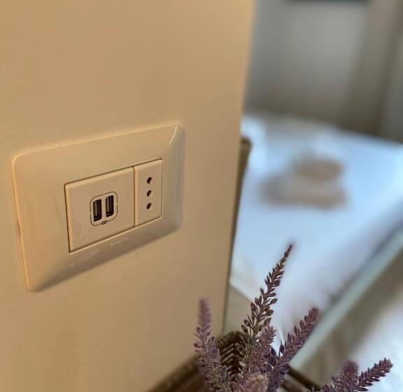 Quarto Basic, Le Tre Lune Suites