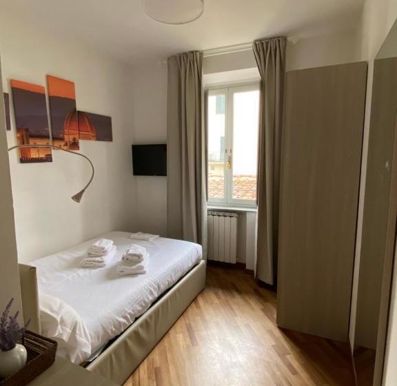 Quarto Basic, Le Tre Lune Suites