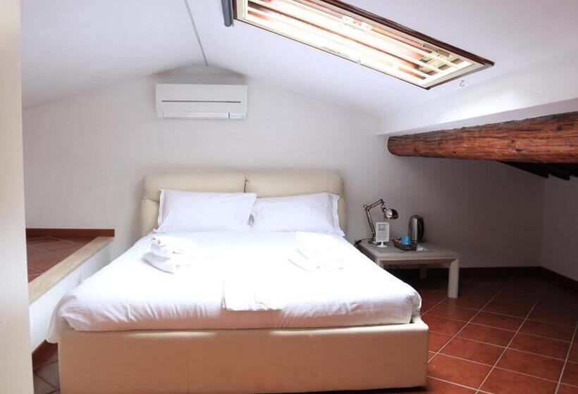 Quarto Ático, Le Tre Lune Suites