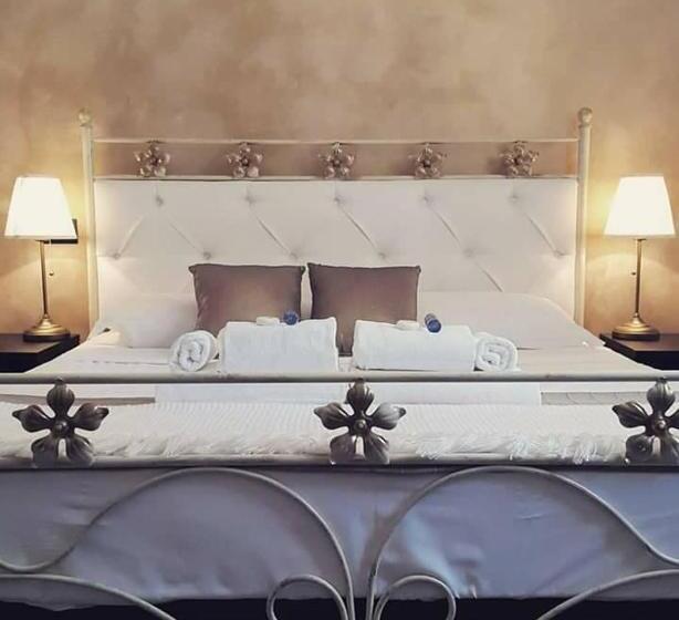 غرفة قياسية ثلاثية, B&b Villa Jonica