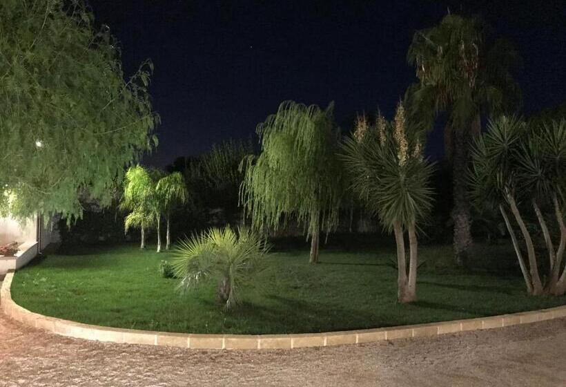 غرفة قياسية رباعية, B&b Villa Jonica