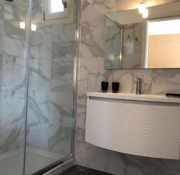 غرفة قياسية رباعية, B&b Villa Jonica