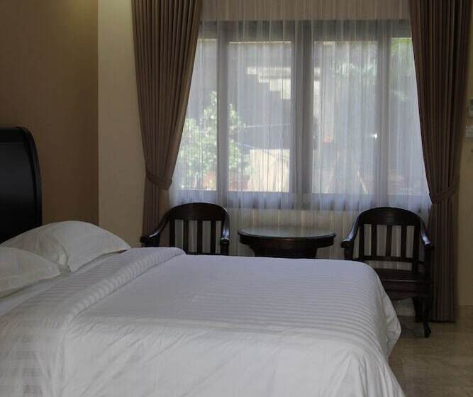 Camera Deluxe, Kecik Inn