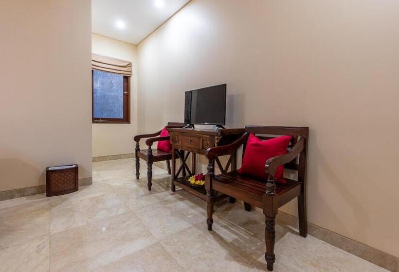 Camera Standard, Kecik Inn