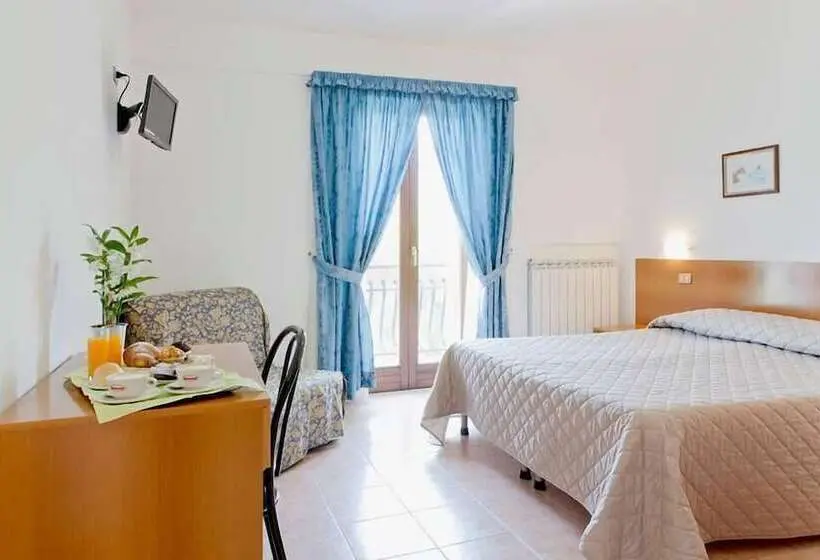 اتاق استاندارد, Albergo Della Corte