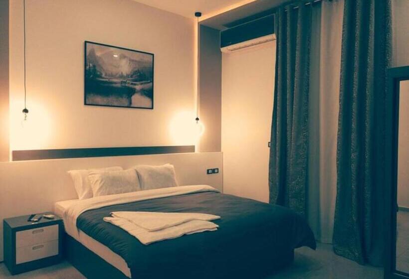 اتاق استاندارد یک نفره, Azar Boutique