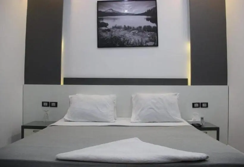 اتاق استاندارد, Azar Boutique
