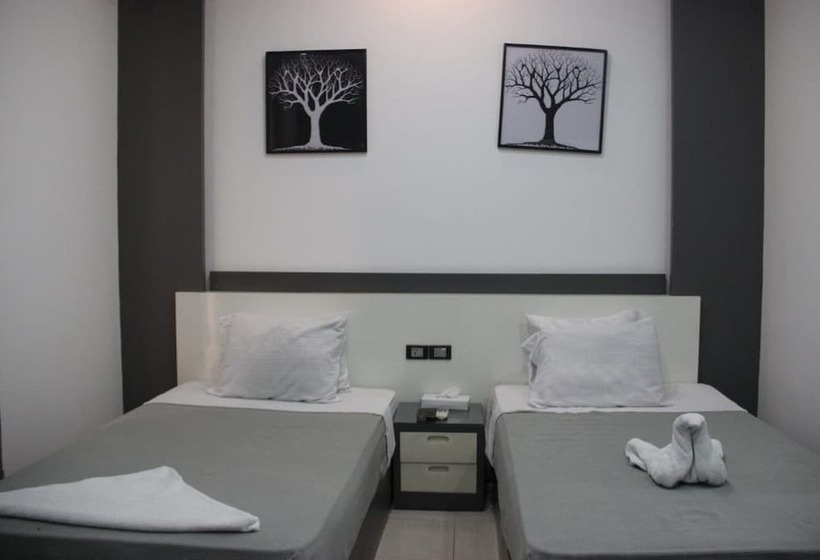 اتاق استاندارد, Azar Boutique