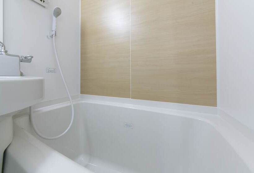 Номер Стандарт, R&b Hotel Shin Osaka Kitaguchi